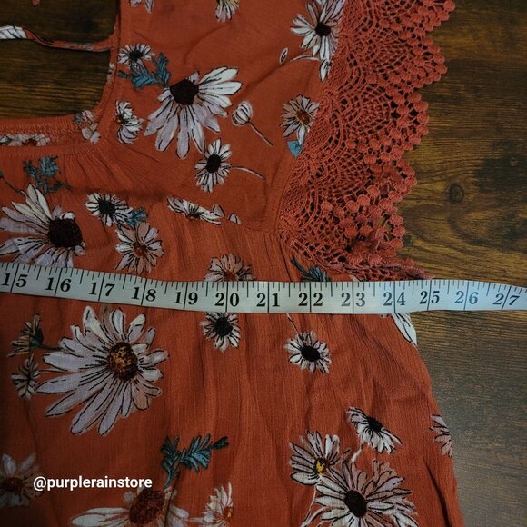 Maurices Floral Top 1X Crochet Lace Trim Gauzy Crinkle Terracotta Tie Neck Boho - Picture 6 of 9